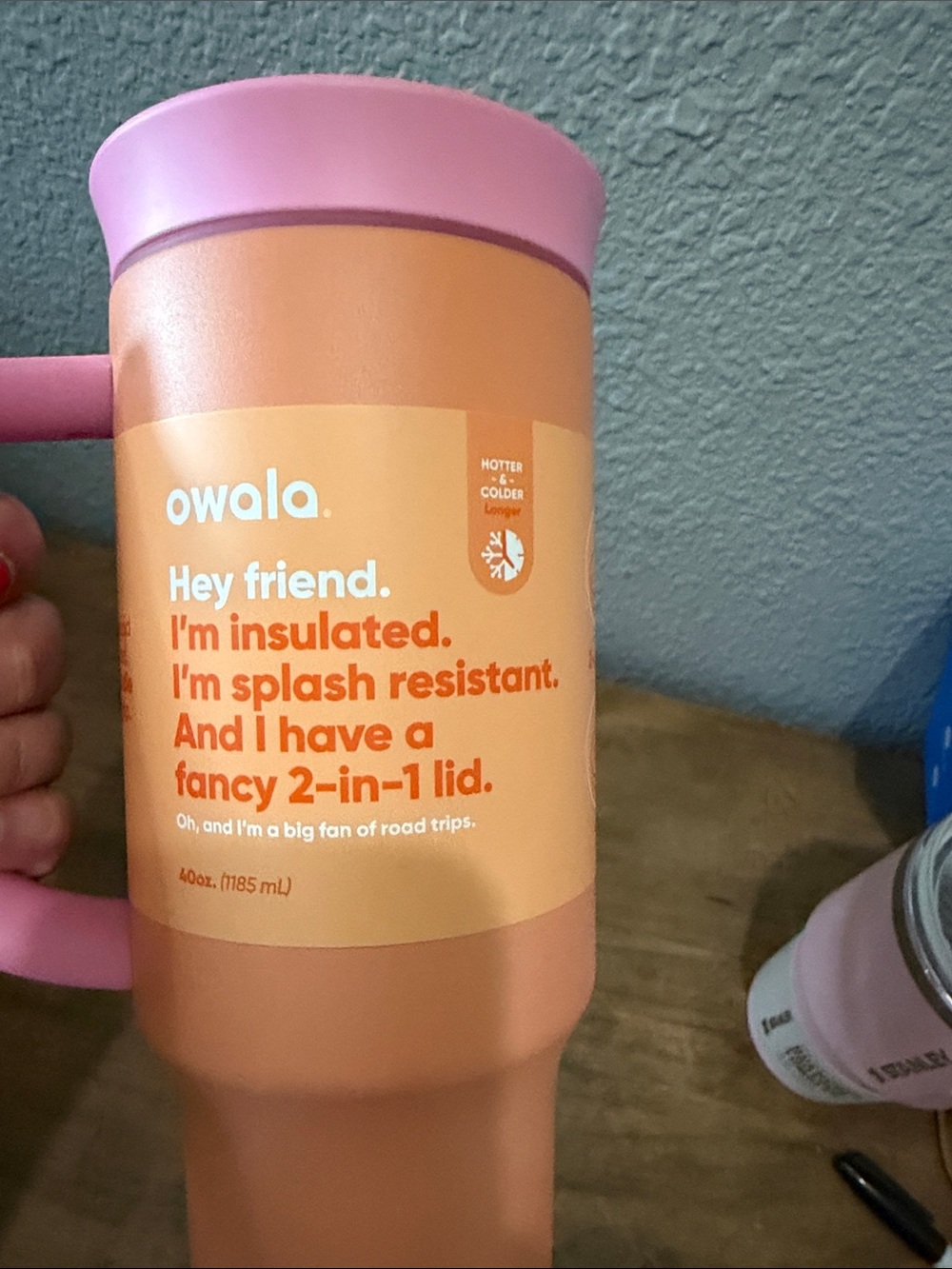 Owala Insulated Travel Tumbler in Peach & Pink 40oz - Picture 3 of 5